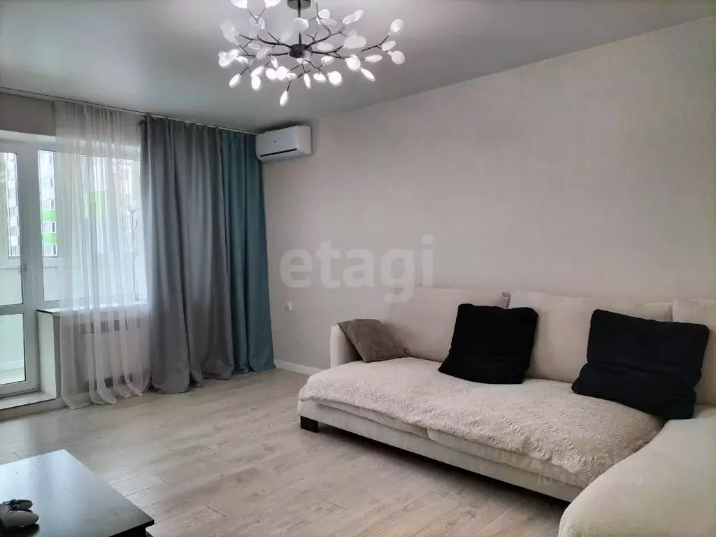 2-к кв. Брянская область, Брянск ул. А.К. Толстого, 4 (60.5 м) - Фото 1