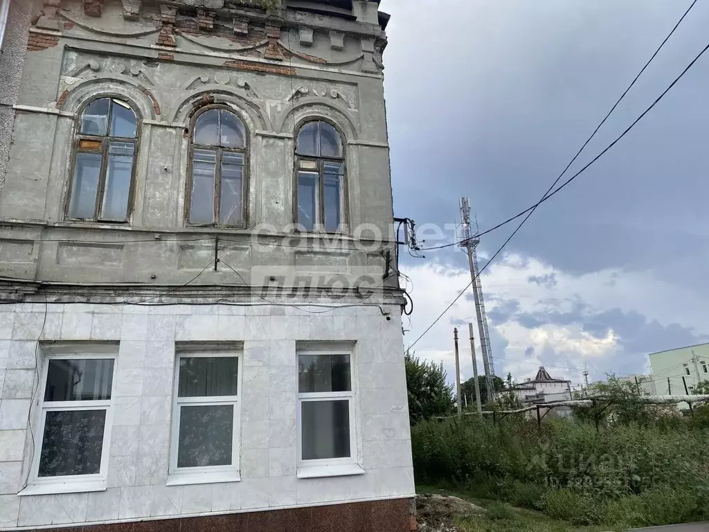 2-к кв. Самарская область, Сызрань пер. Берлинского, 46 (64.0 м) - Фото 0