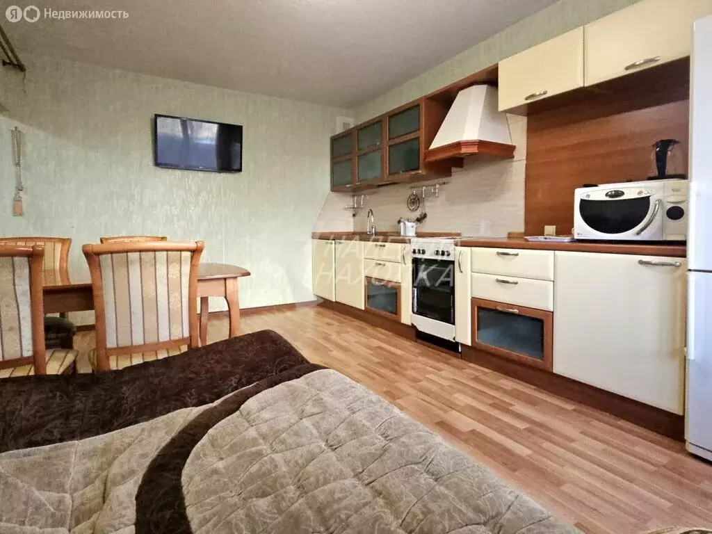 3-комнатная квартира: Находка, посёлок Врангель, улица Беринга, 16 (64 ... - Фото 1