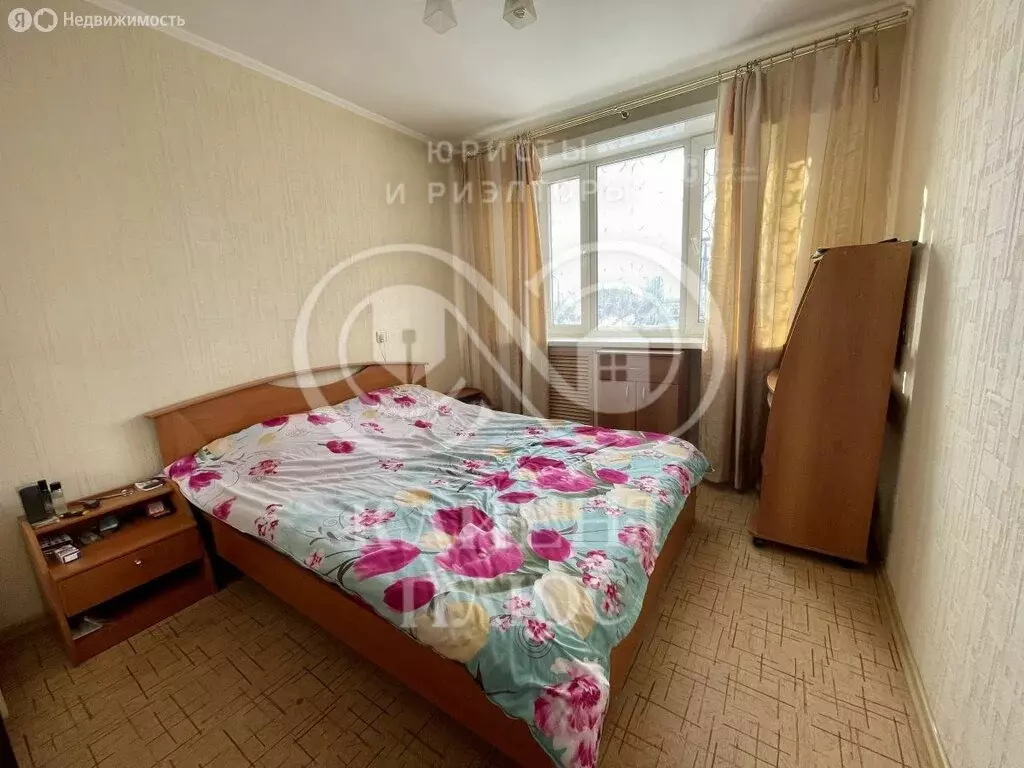 3-комнатная квартира: Южно-Сахалинск, Карьерная улица, 37 (69 м) - Фото 0