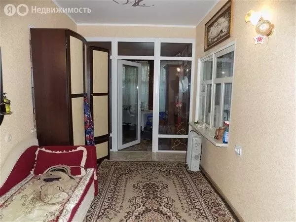 Дом в Ейск, улица Гоголя (65 м) - Фото 1