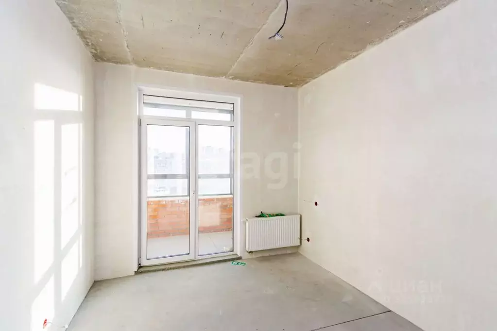 2-к кв. Тюменская область, Тюмень ул. Фармана Салманова, 16 (54.0 м) - Фото 1