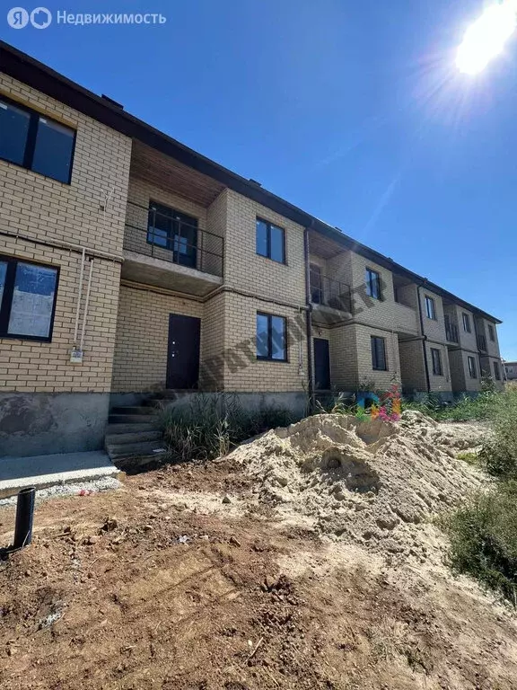 3-комнатная квартира: Элиста, 10-й микрорайон, 53 (177.2 м) - Фото 1