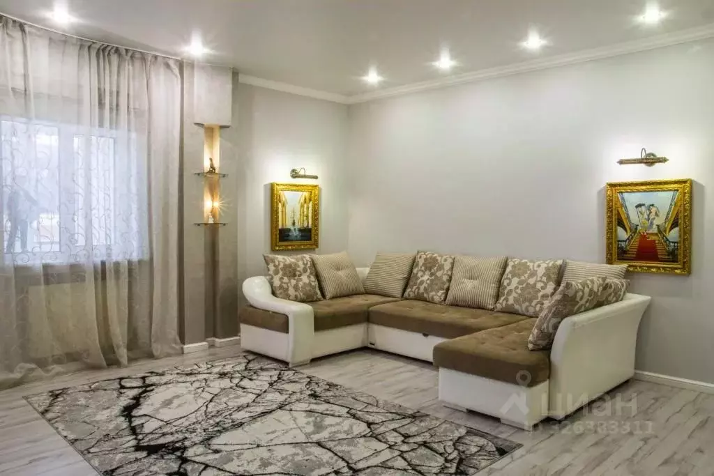 2-к кв. Омская область, Омск Учебная ул., 90 (110.0 м) - Фото 1