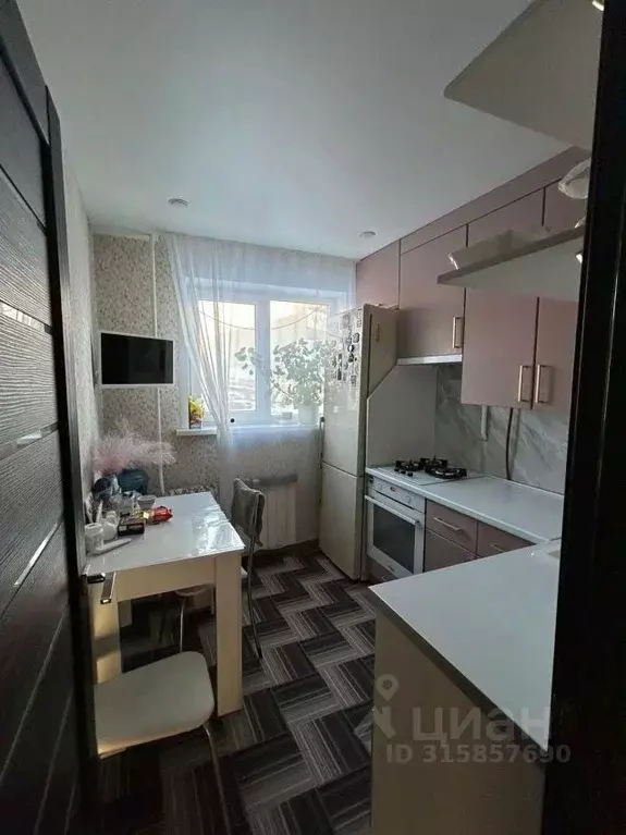3-к кв. Курганская область, Курган ул. Тельмана, 16 (62.2 м) - Фото 0