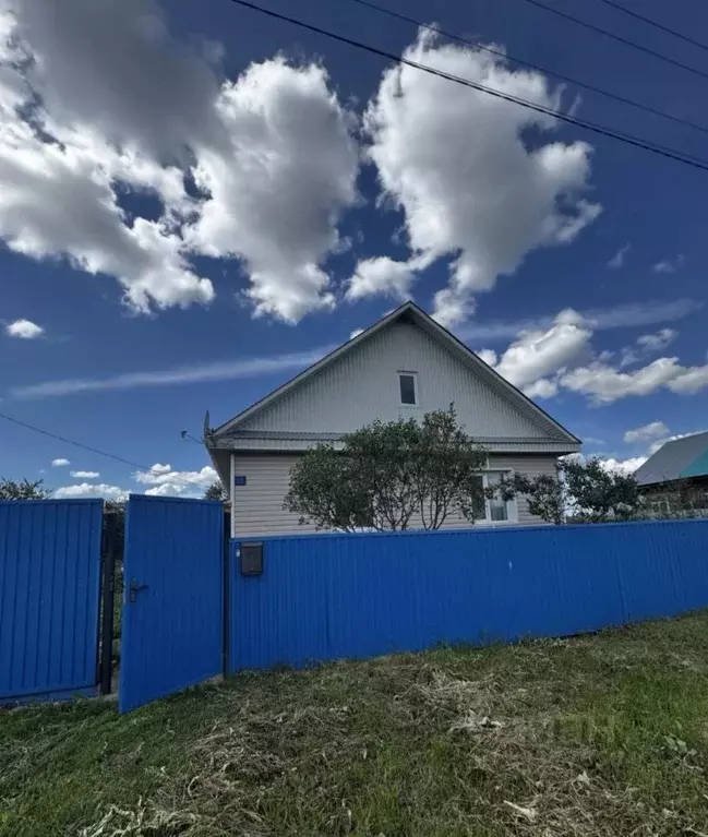 Дом в Башкортостан, Уфимский район, Дмитриевский сельсовет, д. Волково ... - Фото 1