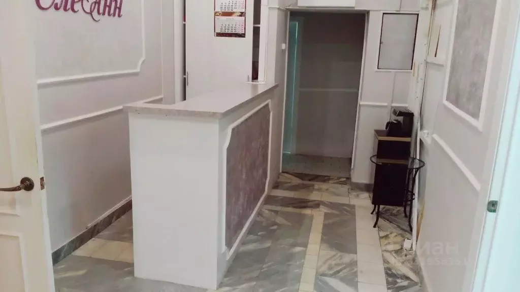 Помещение свободного назначения в Москва Суворовская ул., 20 (100 м) - Фото 1