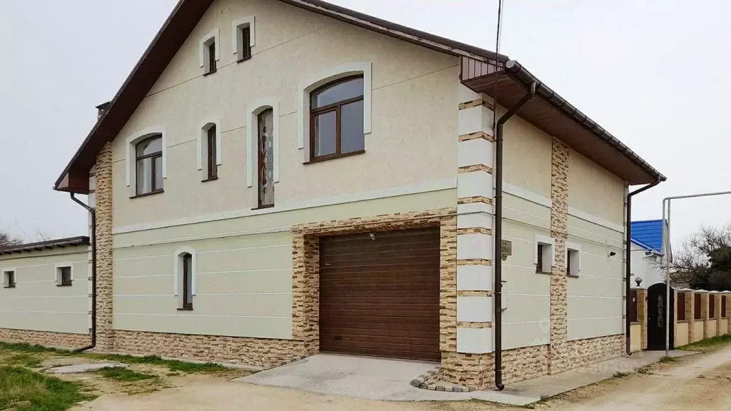 Дом в Крым, Евпатория городской округ, Заозерное пгт ул. Садовая, 48Б ... - Фото 2