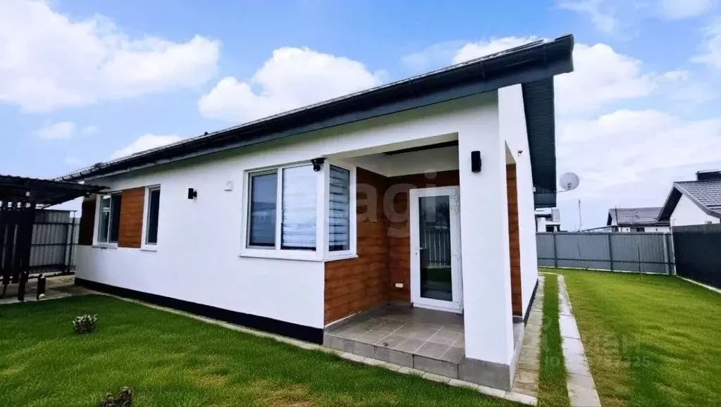 Дом в Краснодарский край, Анапа муниципальный округ, с. Юровка ул. ... - Фото 1