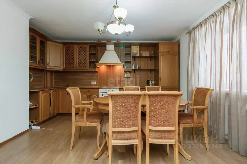 3-к кв. Тюменская область, Тюмень ул. Станислава Карнацевича, 14 (75.0 ... - Фото 1