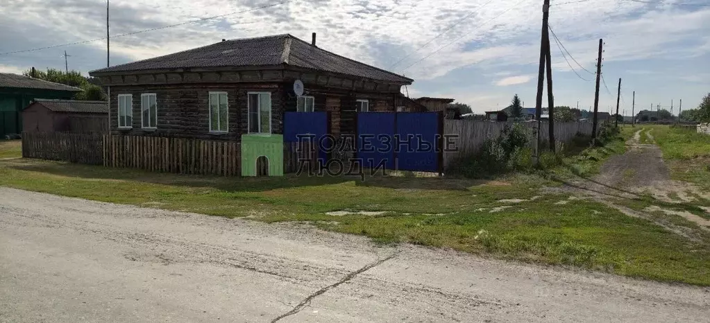 Дом в Курганская область, Притобольный муниципальный округ, с. ... - Фото 1