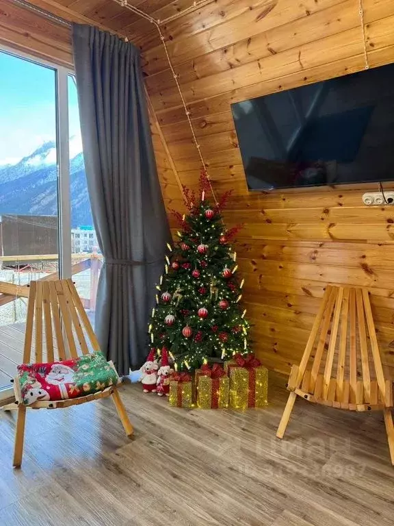 Дом в Кабардино-Балкария, Эльбрусский район, с. Тегенекли ул. Имени ... - Фото 2