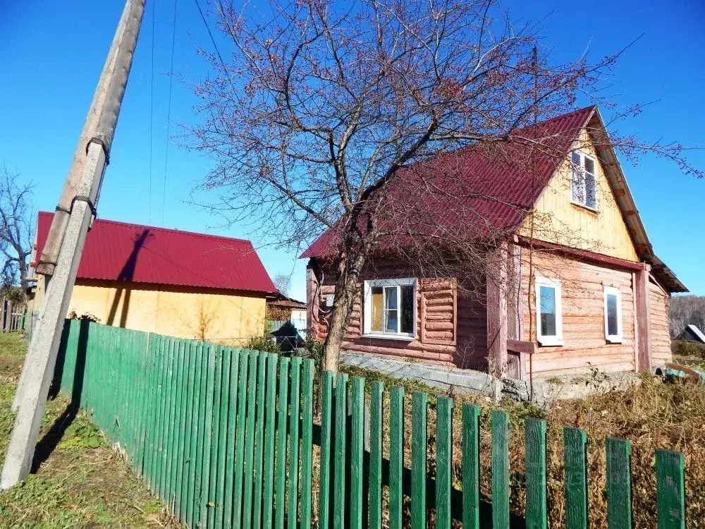 Дом в Кемеровская область, Крапивинский район, пос. Красные Ключи ... - Фото 0