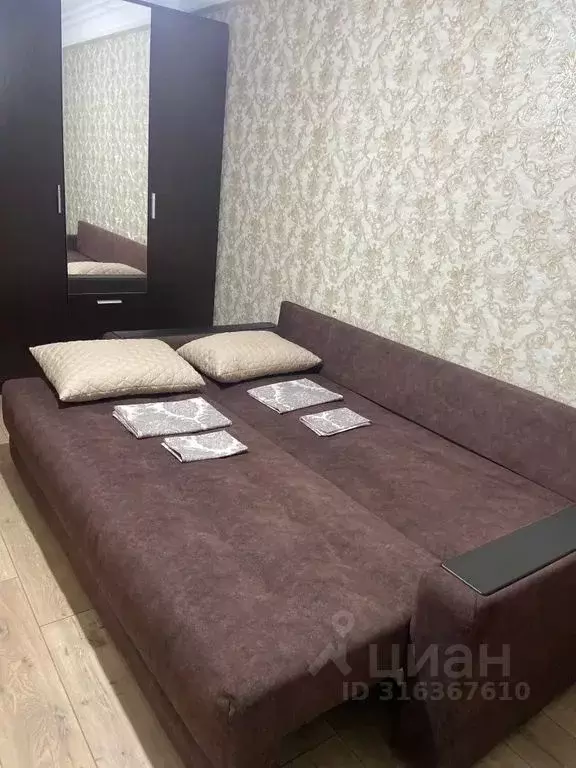 2-к кв. Дагестан, Каспийск ул. Зейнудина Батманова, 12 (76.0 м) - Фото 1