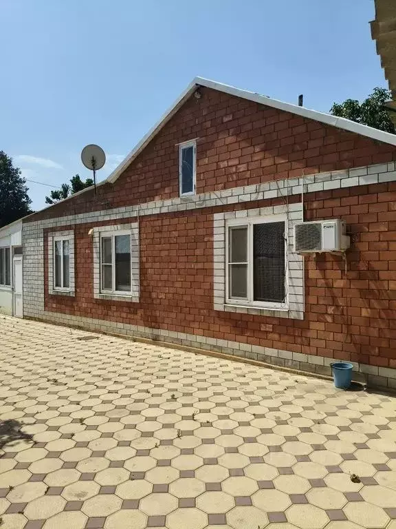 Дом в Дагестан, Избербаш ул. Матросова, 24 (120 м) - Фото 0