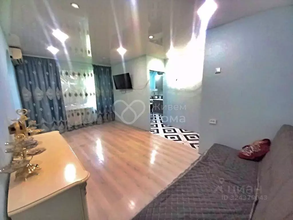 2-к кв. Волгоградская область, Волжский просп. Имени Ленина, 56 (42.2 ... - Фото 2