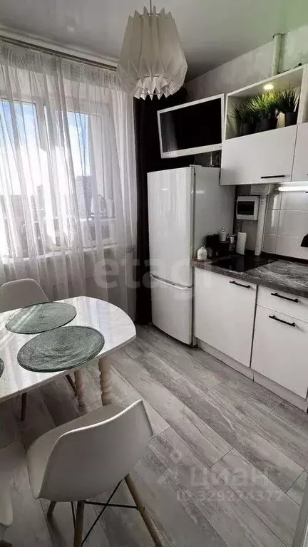 2-к кв. Кировская область, Киров ул. Воровского, 117 (40.6 м) - Фото 2