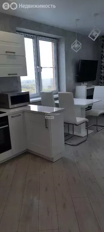 2-комнатная квартира: Краснодар, улица имени Невкипелого, 18к1 (72 м) - Фото 1