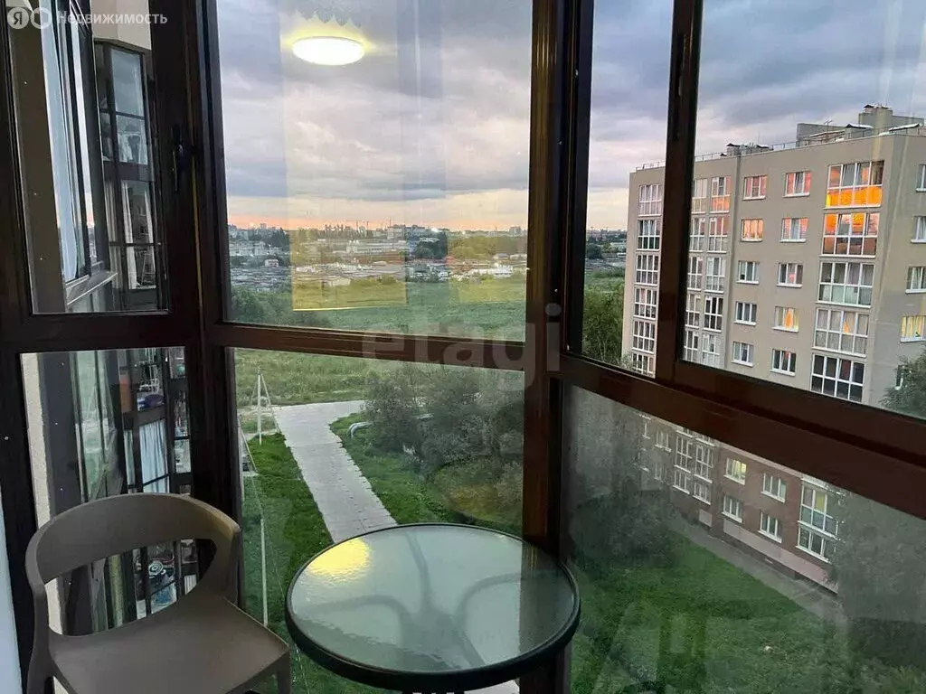 1-комнатная квартира: Калининград, Тихорецкая улица, 22 (37.7 м) - Фото 1