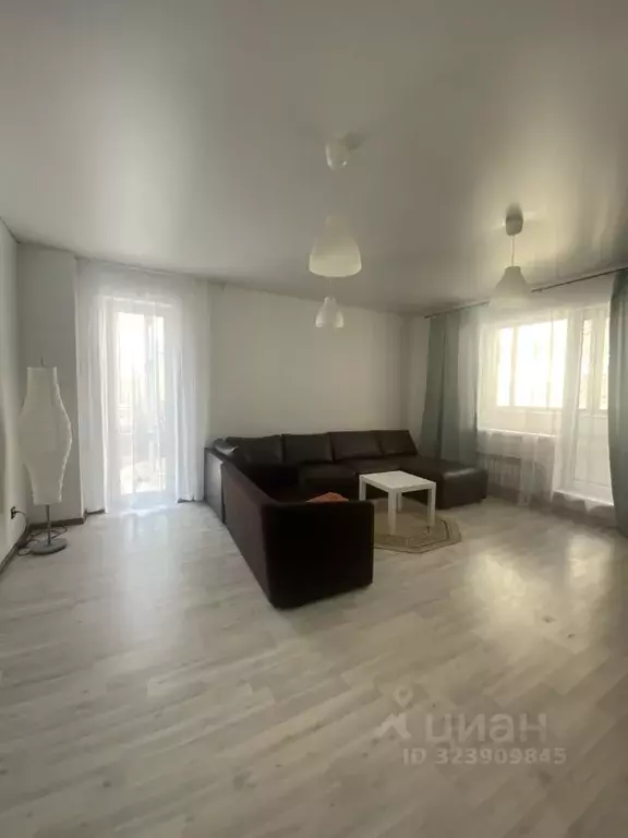 3-к кв. Воронежская область, Воронеж ул. Короленко, 5 (101.0 м) - Фото 1