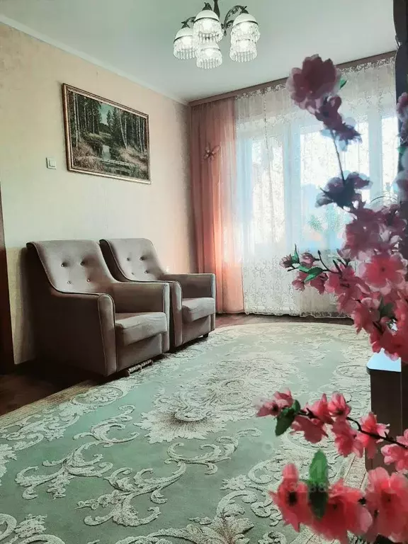 2-к кв. Новосибирская область, Новосибирск Учительская ул., 19/1 (44.0 ... - Фото 1