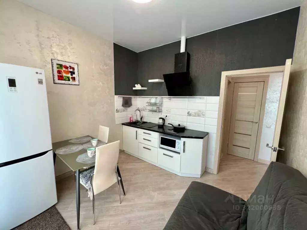 1-к кв. Удмуртия, Ижевск ул. имени Вадима Сивкова, 273 (40.1 м) - Фото 1