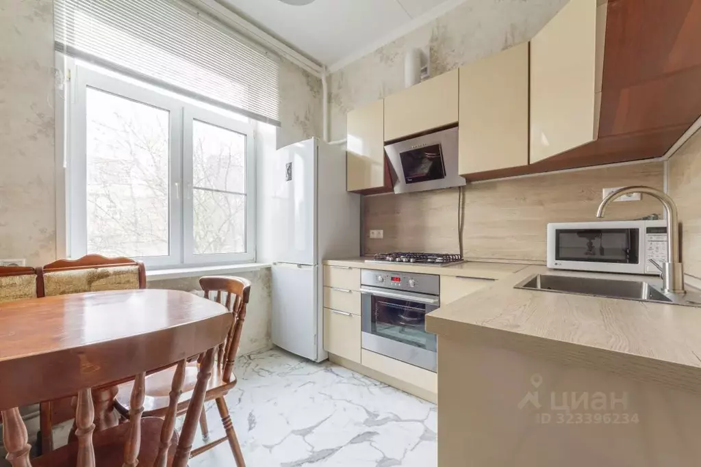 3-к кв. Москва Светлый проезд, 4К3 (55.0 м) - Фото 1