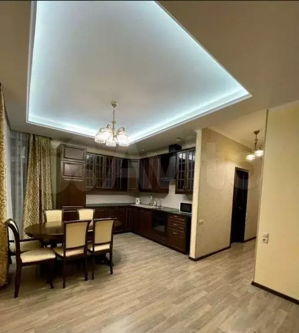 3-к. квартира, 90 м, 5/17 эт. - Фото 0