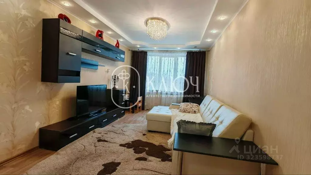 3-к кв. Чувашия, Чебоксары ул. Гузовского, 23 (70.0 м) - Фото 1