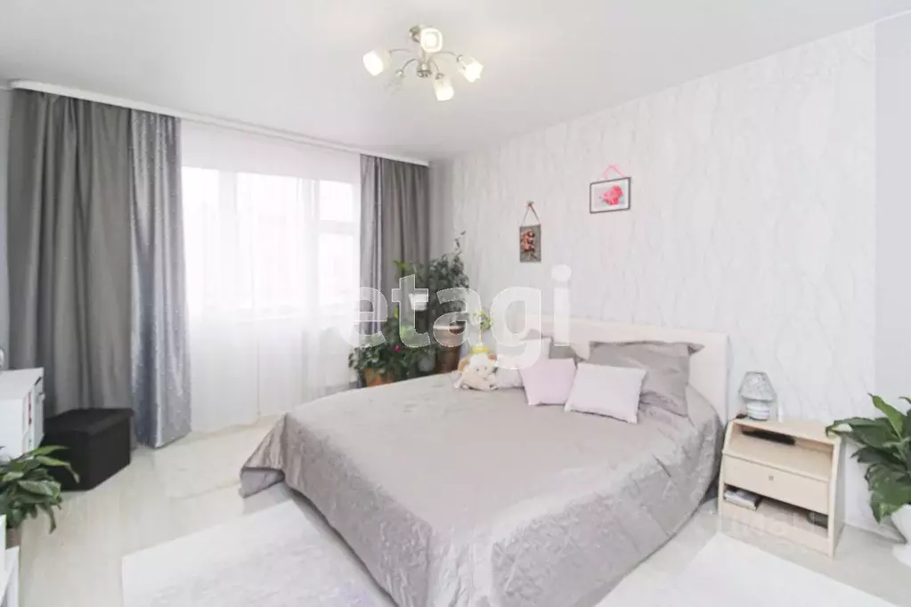 3-к кв. Тюменская область, Тюмень Широтная ул., 136к3 (91.1 м) - Фото 1