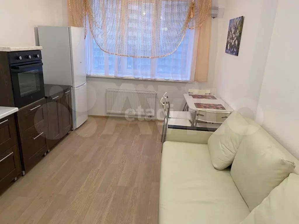 1-к. квартира, 41,1 м, 6/27 эт. - Фото 0