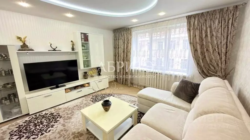 3-к кв. Липецкая область, Липецк Октябрьская ул., 74 (92.0 м) - Фото 1