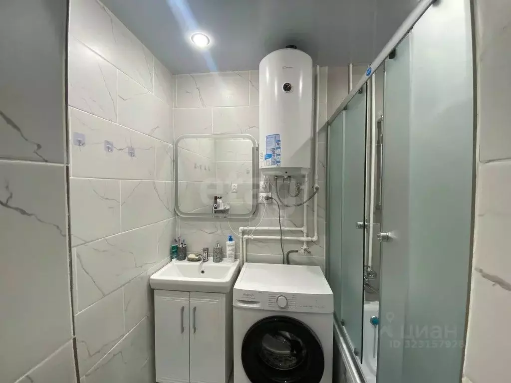 2-к кв. Саратовская область, Саратов ул. Имени Г.К. Орджоникидзе, 14 ... - Фото 1