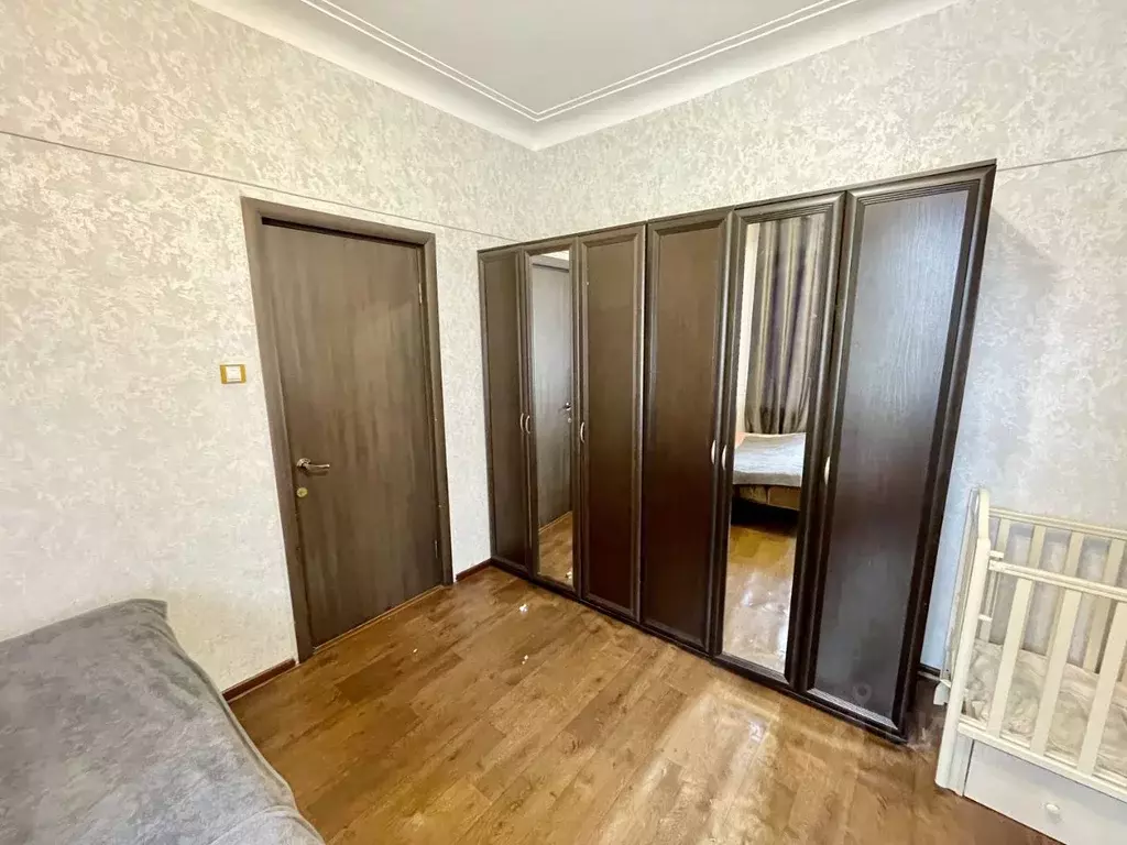 3-к кв. Санкт-Петербург ул. Ткачей, 58 (63.2 м) - Фото 1