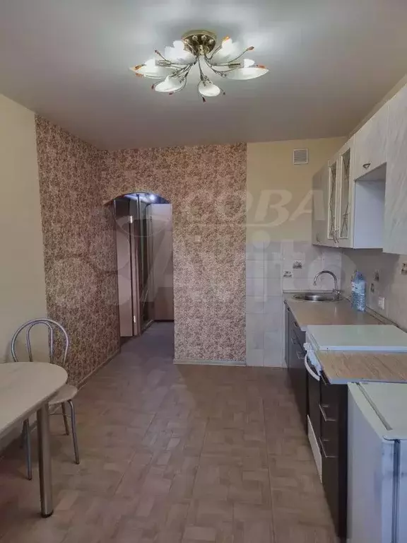 1-к. квартира, 43 м, 5/10 эт. - Фото 1