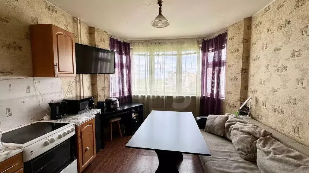 3-к кв. Московская область, Балашиха ул. Майкла Лунна, 4 (80.0 м) - Фото 1