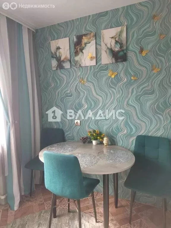 4-комнатная квартира: Улан-Удэ, улица Чаадаева, 3 (64.7 м) - Фото 1