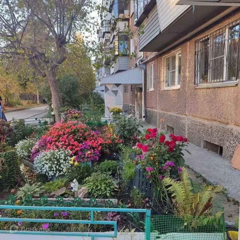 Продаётся 4-к квартира, 61.3 м - Фото 0