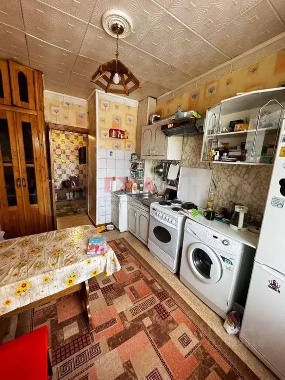 3-к кв. Саха (Якутия), Нерюнгри ул. Карла Маркса, 13 (65.9 м) - Фото 0