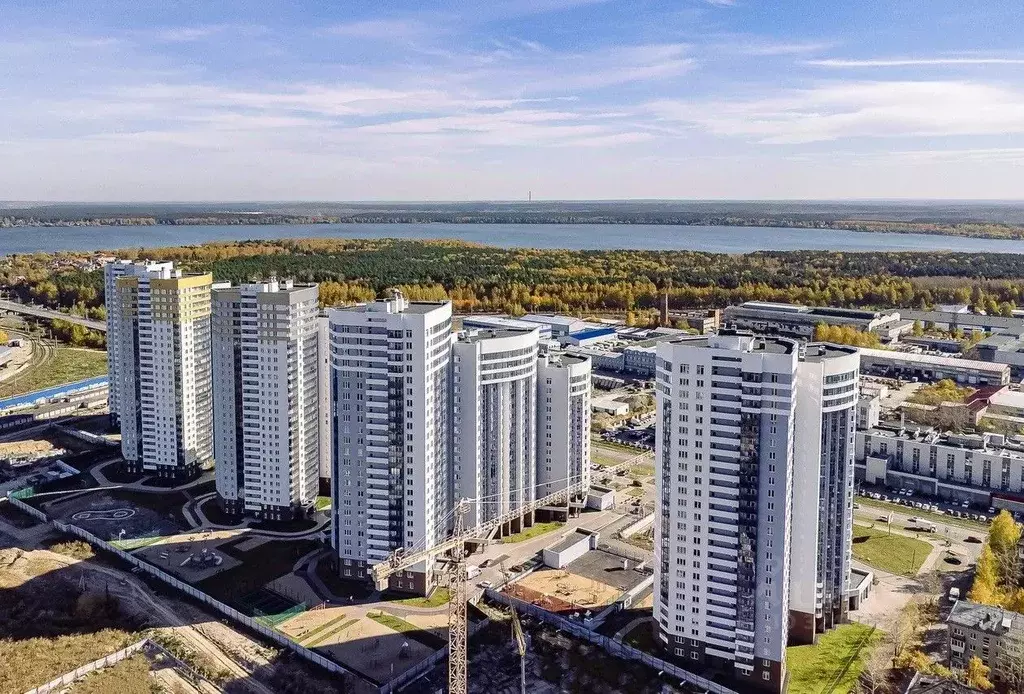 1-к кв. Свердловская область, Екатеринбург ул. Блюхера, 95 (48.2 м) - Фото 1