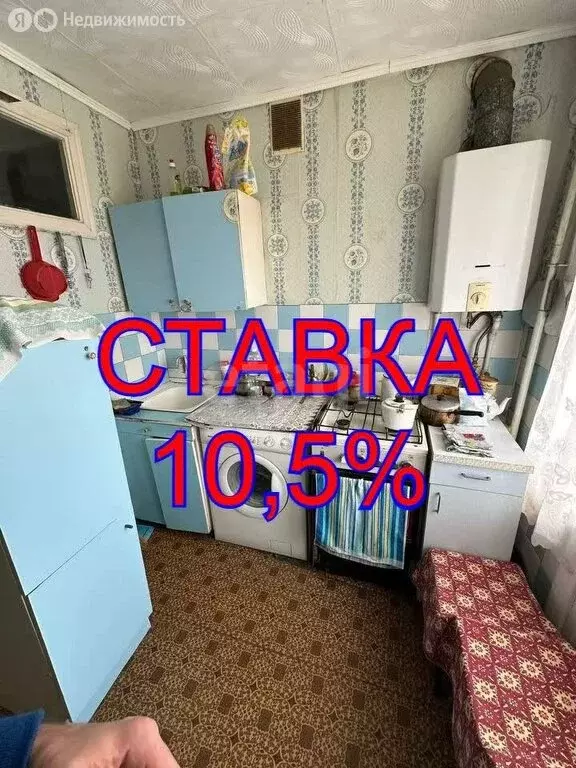 3-комнатная квартира: Торжок, улица Бакунина, 18 (61 м) - Фото 0