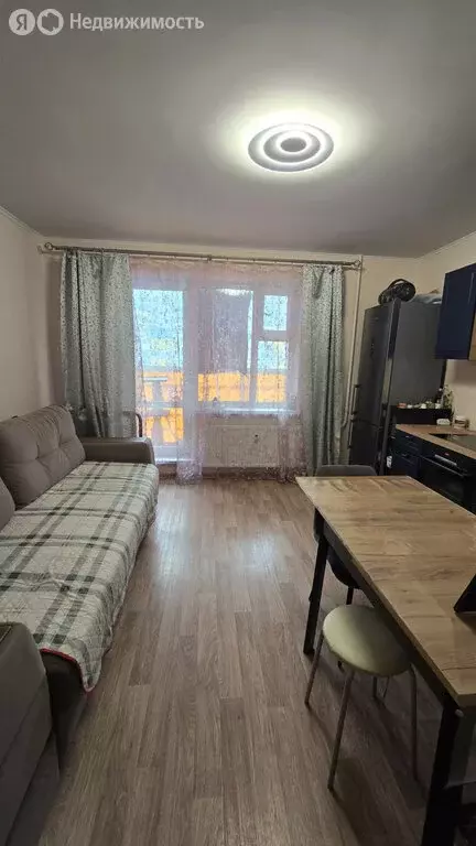 1-комнатная квартира: Пермь, улица Адмирала Ушакова, 15 (45.1 м) - Фото 2