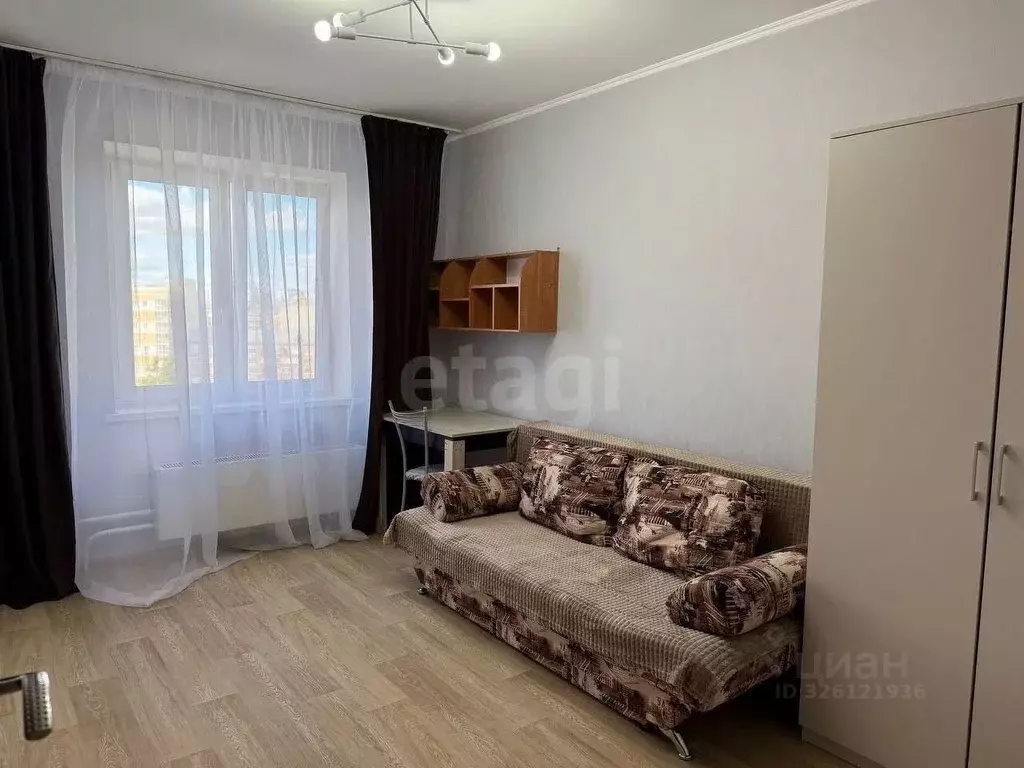 3-к кв. Тюменская область, Тюмень ул. Лесопарковая, 19 (65.9 м) - Фото 1