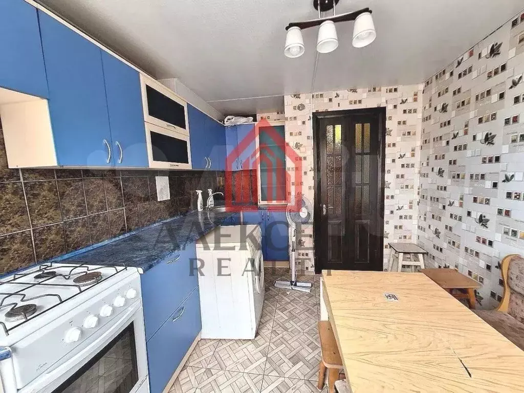 1-к кв. Крым, Симферополь ул. Русская, 103Б (32.5 м) - Фото 1