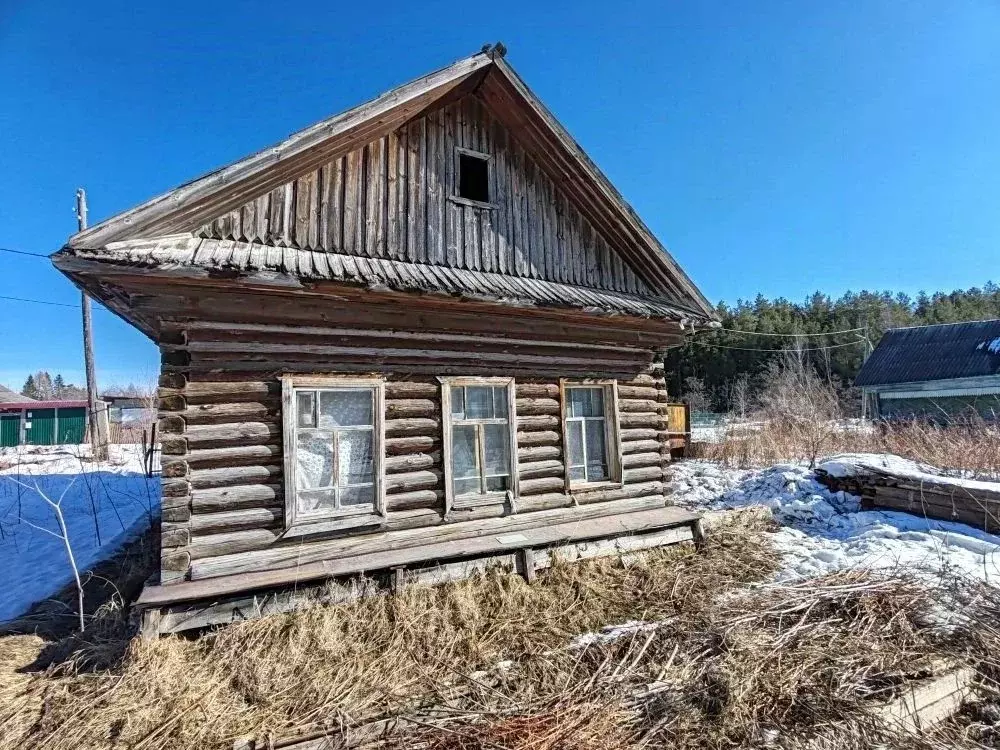 Дом в Свердловская область, Дегтярск Лесная ул., 16 (40 м) - Фото 1