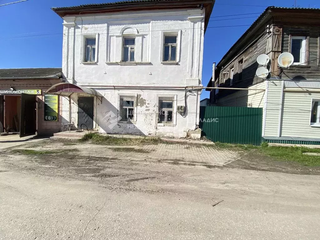 Дом в Рязанская область, Скопин Красная пл., 10А (302 м) - Фото 1