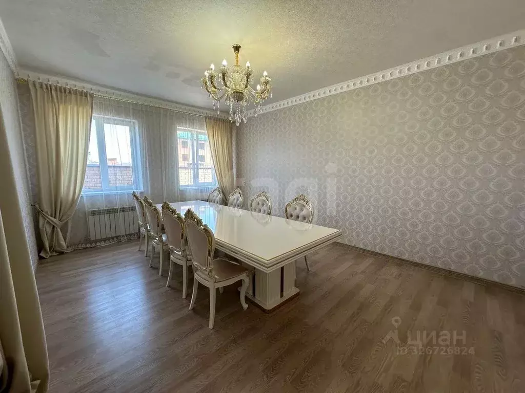 Дом в Ингушетия, Назрановский район, с. Экажево  (300 м) - Фото 1