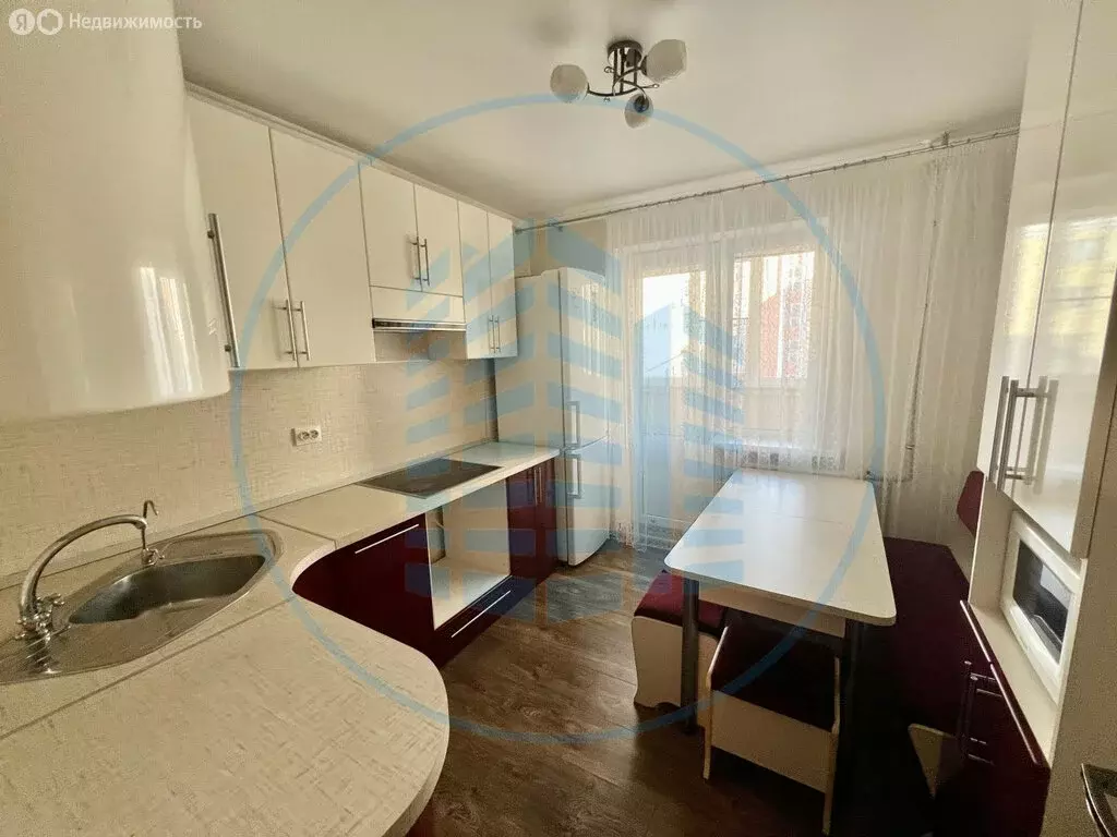 2-комнатная квартира: Ессентуки, Новопятигорская улица, 6 (51.2 м) - Фото 0