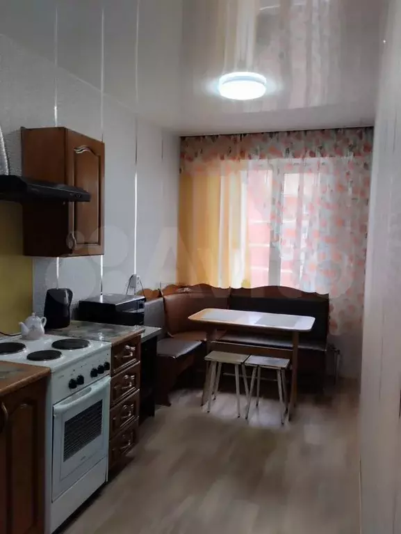 2-к. квартира, 55 м, 7/17 эт. - Фото 0
