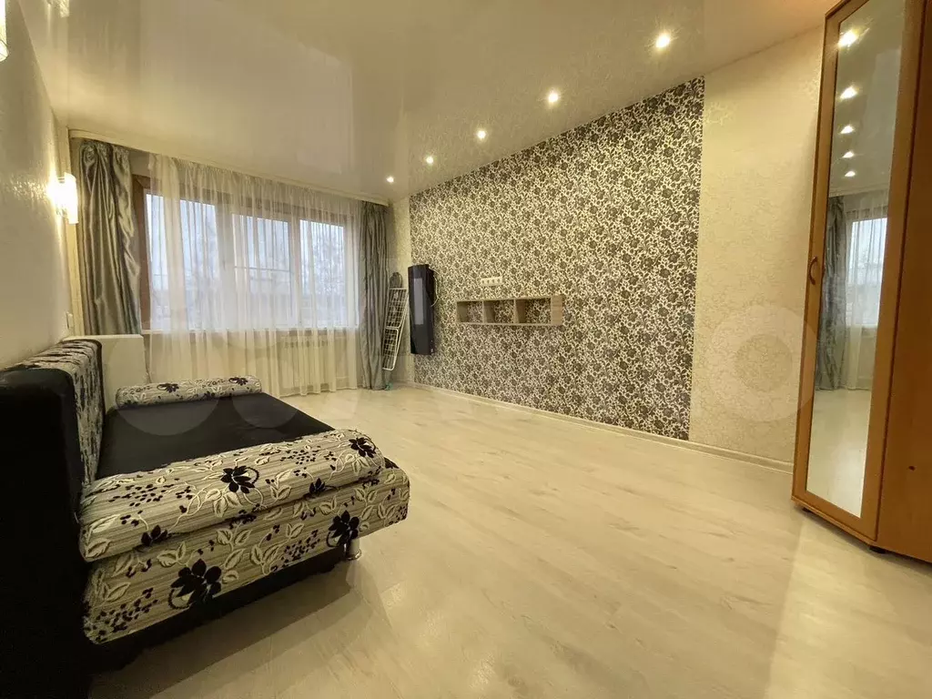 1-к. квартира, 30 м, 4/5 эт. - Фото 0